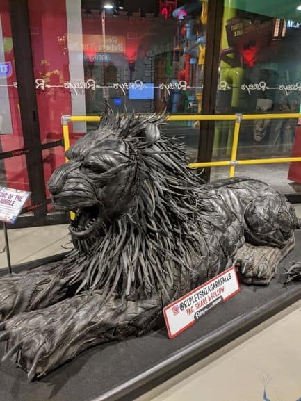 A Lion sculpture inside Ripley's Believe it or Not in Niagara Falls