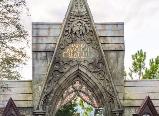 Entrance to Hagrid's Magical Creatures Ride