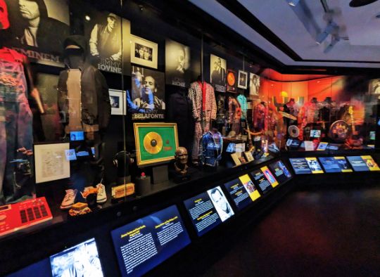 Musician artifacts in the Rock and Roll Hall of Fame