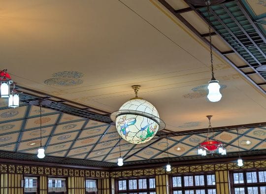 Light fixutre in Japanese Ball Room