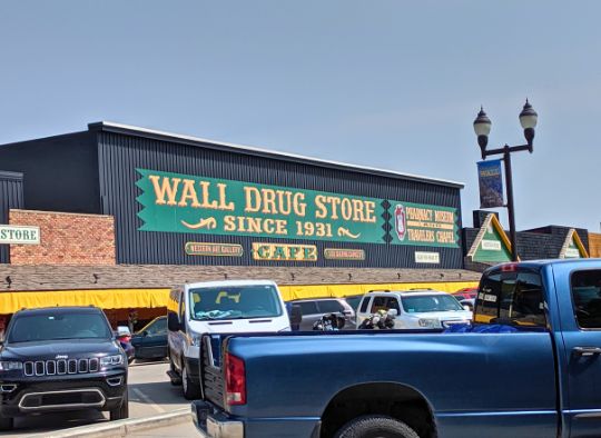 Wall Drug parking lot