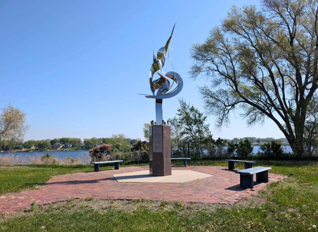 Sculpture on path to Thomsen Center Archeodome